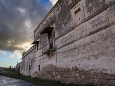 Durante la Guerra questa seconda masseria fu utilizzato dagli Alleati come campo di prigionia 